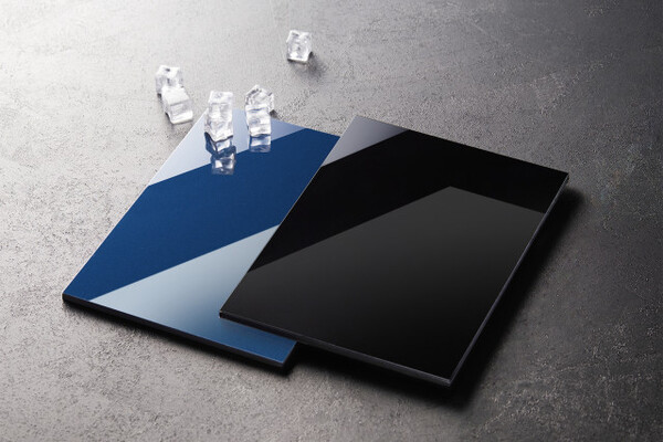 동국제강이 개발한 무용제형 컬러 강판 '럭스틸 BM유니글라스'