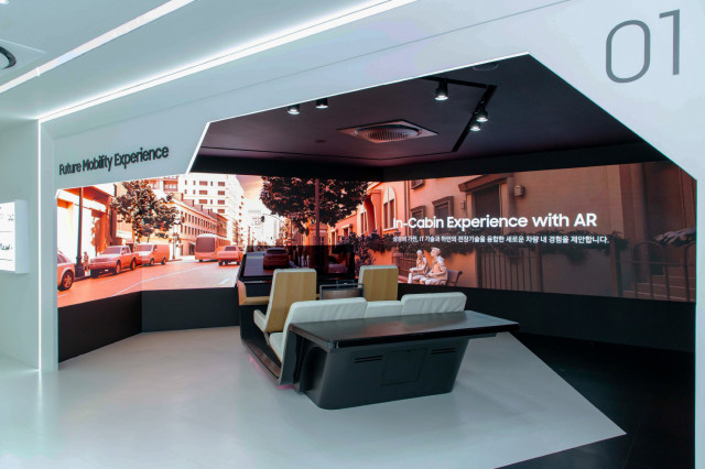 E-PRIX 삼성 홍보관에 전시된 삼성전자 미래 차량 내 경험 전시 공간