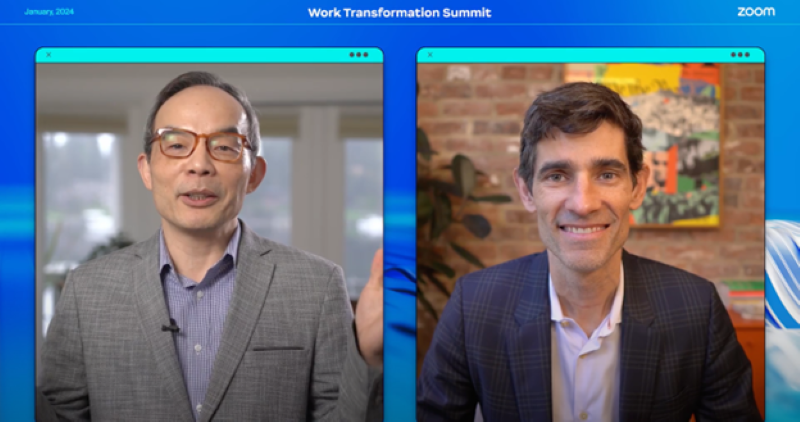 AI에 대한 세 가지 질문을 논의 한 쉐동 황 줌 CTO(왼 쪽)과 니콜라스 톰슨 디애틀랜틱 CEO(오른 쪽)