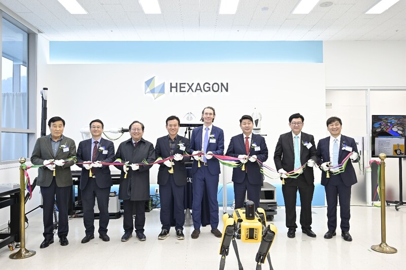 헥사곤 매뉴팩처링 인텔리전스가 이노베이션 센터를 개관했다.