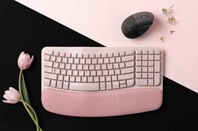 로지텍의 왼손용 마우스 ‘리프트 레프트’와 웨이브 키보드 ‘웨이브 키즈 로즈 핑크’