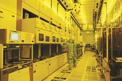 마이크로칩테크놀로지가 TSMC와 파트너십을 확대하고 JASM의 40nm 제조 역량을 강화하기로 했다.