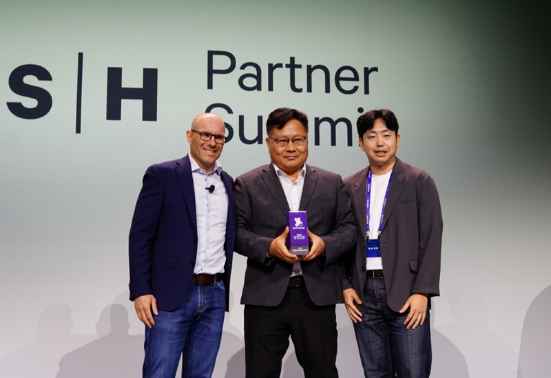 메가존클라우드는 데이터독의 올해의 파트너상을 수상했다.