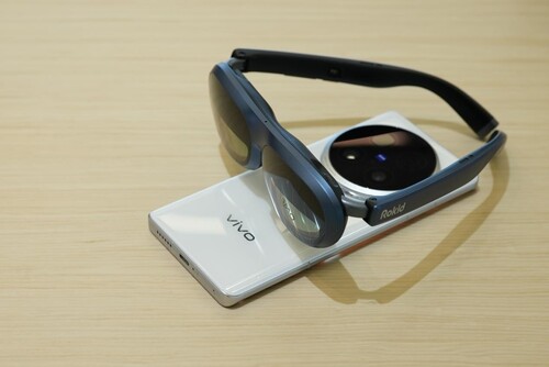 로키드 AR 안경 ‘Rokid AR Lite’와 비보 ‘X100 울트라’ 스마트폰 제품