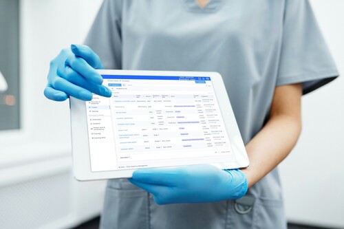 독일 바이엘은 모바일 기기에 팀리 자산 추적 소프트웨어를 도입했다.