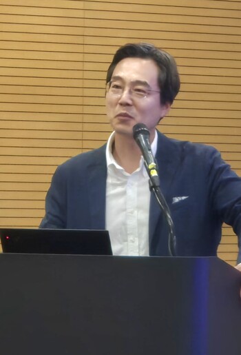 옴니사 정래진 상무