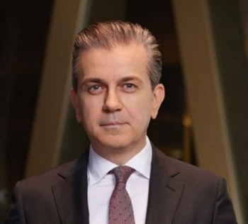 사프 데미레이(Sarp Demiray) /  EM뱅크 CEO