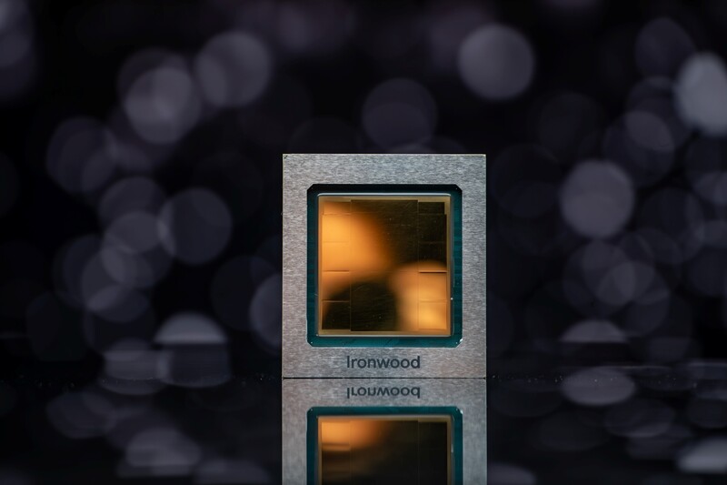 구글 클라우드 7세대 TPU 아이언우드(자료제공=구글 클라우드)